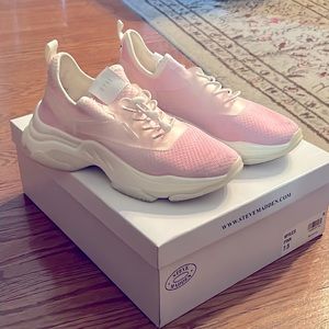 Pink Steve Madden “Myles” sneakers